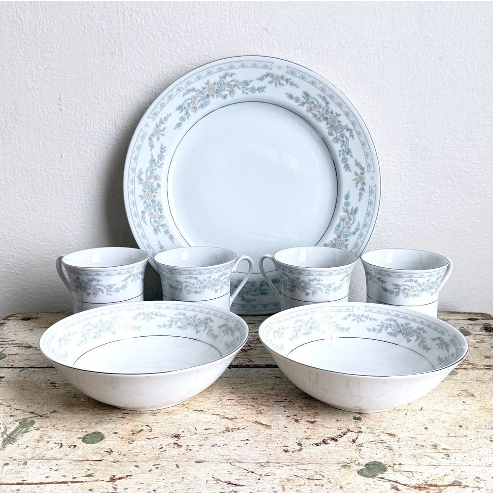 Vintage Somerset by Excel Floral Porcelain Dinnerware Set 7pc Blue CSGE